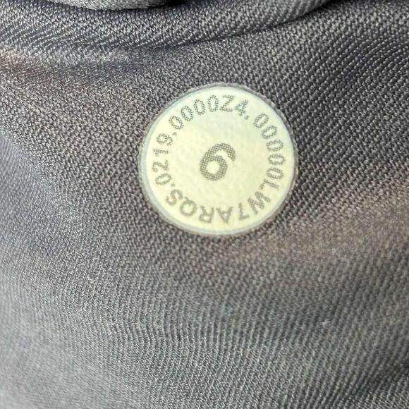 Lululemon Run Times Short Low-Rise *4" Moonwalk - Picture 8 of 9